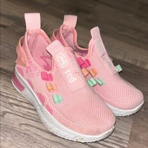 Toddler girls pink/ Multicolor Slip-On Sneakers